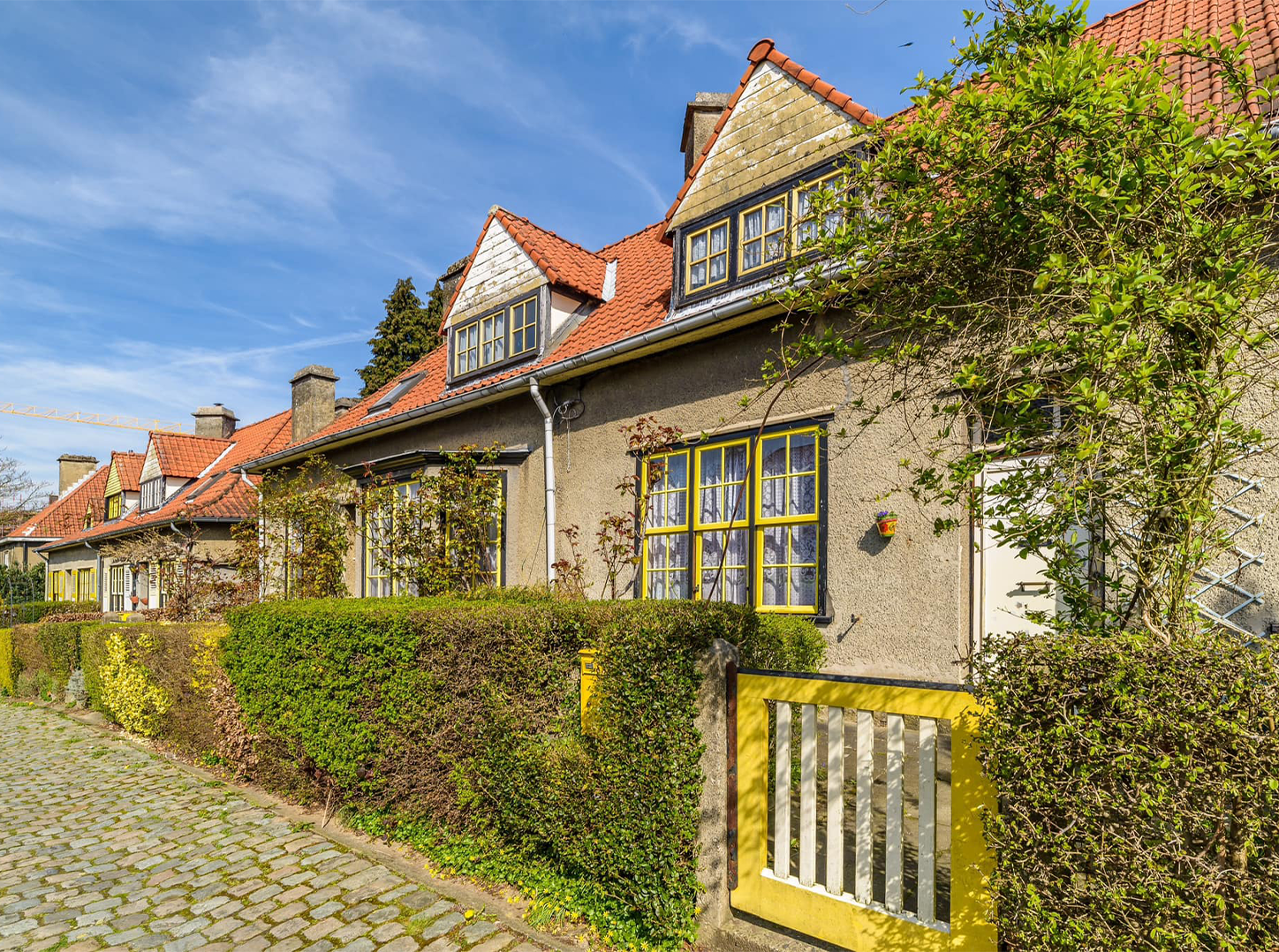 LOGIS-FLOREAL : quid de leur rénovation et du suivi de la pétition ?