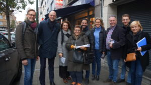 Porte-à-porte chez les commerçants de la Chaussée de Gand