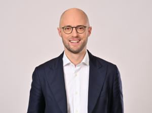 Des réformes dès les 100 premiers jours