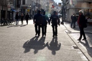 Le MR dénonce un bilan régional catastrophique en matière de recrutement de nouveaux policiers à Bruxelles malgré les nombreux besoins