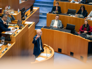 La gauche tente de cacher son bilan désastreux