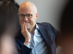 David Leisterh : « On pourrait, via le Parlement fédéral, reconvoquer des élections bruxelloises »